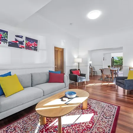 Gargoyle House - Spacious West End With Yard Brisbane