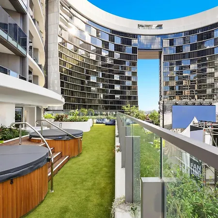 1br With Pool, Spa, Sauna And Balcony