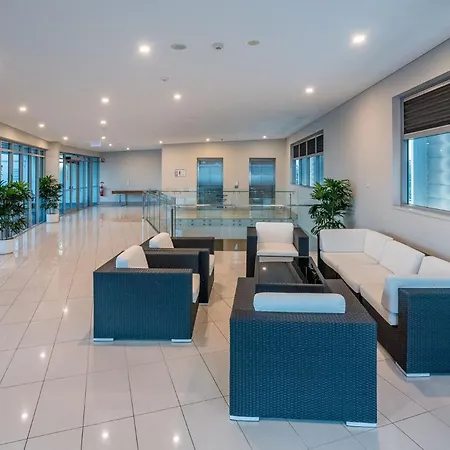 Russell St Retreat Stunning & Park Views Brisbane