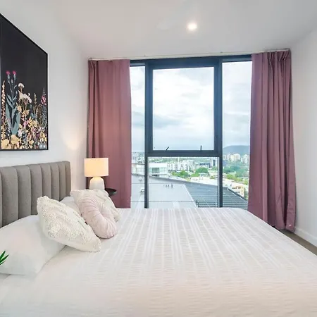 Modern 1br Sauna & Pool Walk To Convention Centre & Art Hub Bo12111 Apartment