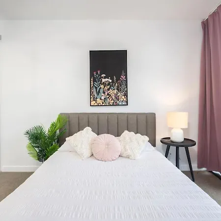 Modern 1br Sauna & Pool Walk To Convention Centre & Art Hub Bo12111 Brisbane