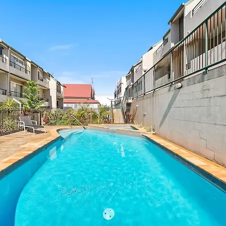 Southbank Heritage - Charming 1br With Parking Apartment *