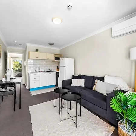 Southbank Heritage - Charming 1br With Parking Apartment