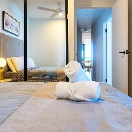 The Valley Edit | Designer Stay, Carpark + Pool *
