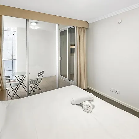 2-bed With Gym & Pool Access Apartment