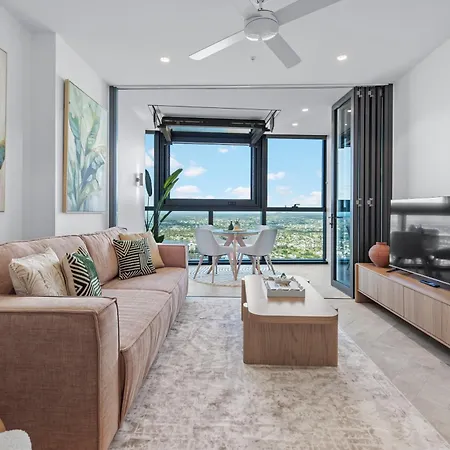 Queens Wharf - Luxe 1br With Views, King Bed And Pool Apartment