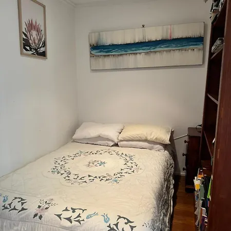 3-bedrooms West End Central, River And Conenience *