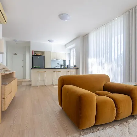 Bulimba Bliss Elegant, Airy & Scenic Getaway Brisbane