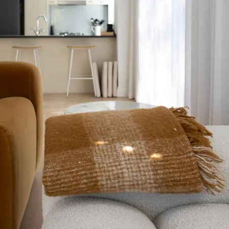 Bulimba Bliss Elegant, Airy & Scenic Getaway