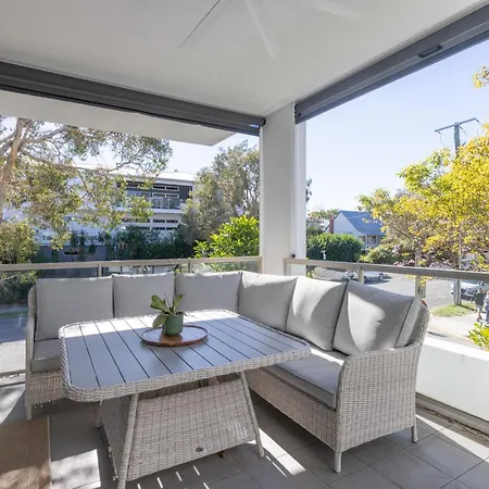 Apartment Bulimba Bliss Elegant, Airy & Scenic Getaway Brisbane