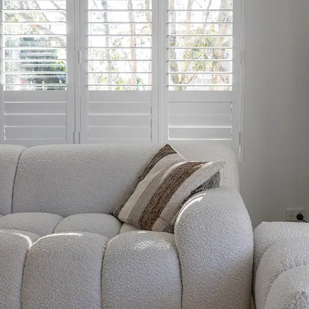 Bulimba Bliss Elegant, Airy & Scenic Getaway Apartment