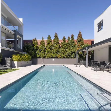 Apartment Bulimba Bliss Elegant, Airy & Scenic Getaway Brisbane