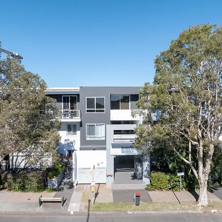 Bulimba Bliss Elegant, Airy & Scenic Getaway * Brisbane