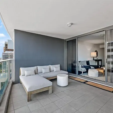 Of The Town! 2bed/2bath/1car/pool/views ~ Cbd * Brisbane