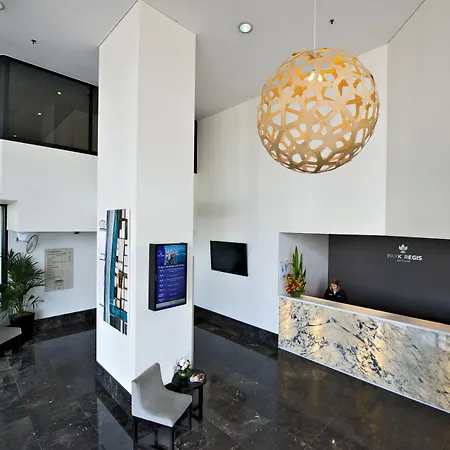 Aparthotel Park Regis North Quay
