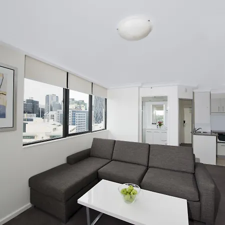 Aparthotel Park Regis North Quay 4*