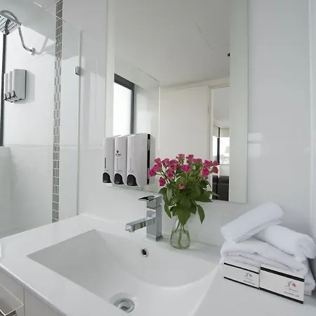 Park Regis North Quay 4*