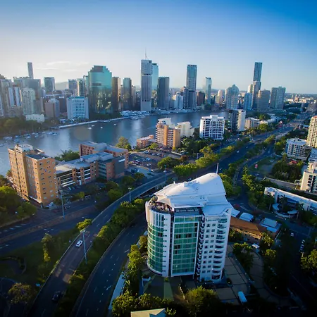 Hotel Point Brisbane
