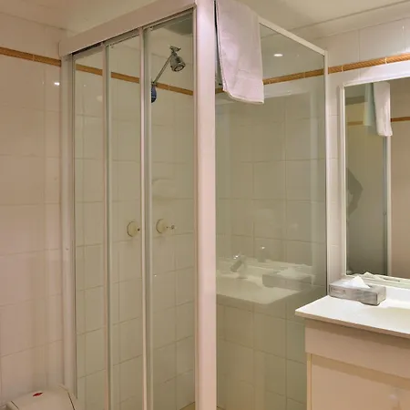 Aparthotel Quest Ascot
