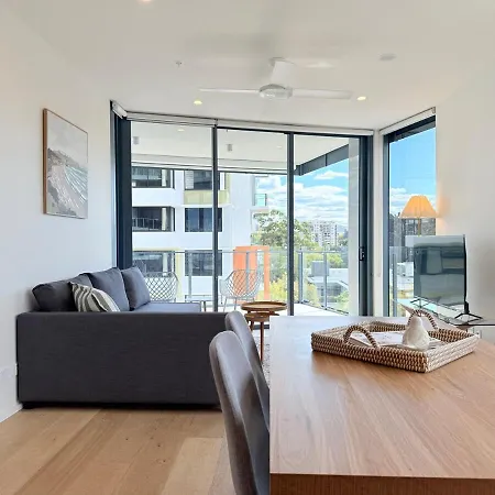 Apartment View Retreat 2br 2ba Sofa Bed Free Parking