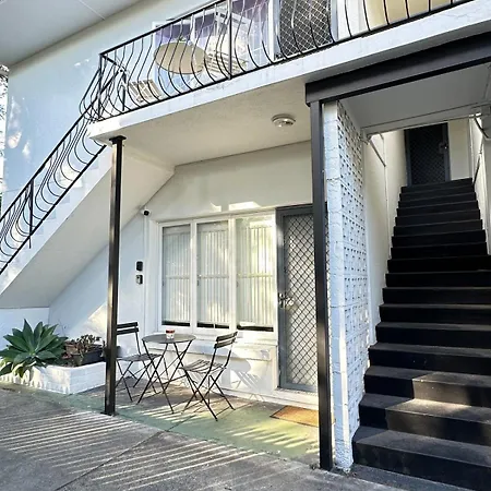 Apartment Mi Casa Su Casa - 2br Sleeps 6 - Free Parking - Cbd *
