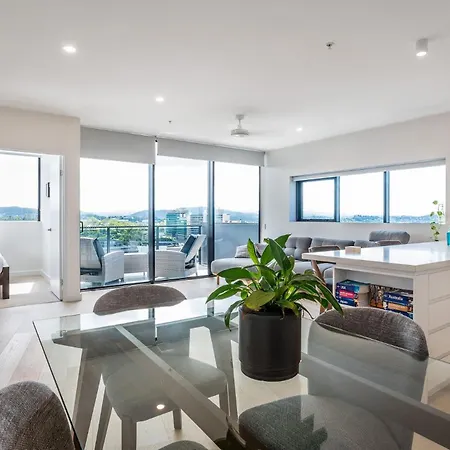 Bright Bowen Hills Apartment, Close To Life Apartment Brisbane