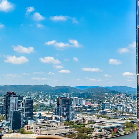 2bedroom Gleaming Riverfront - View Free Carpark Brisbane