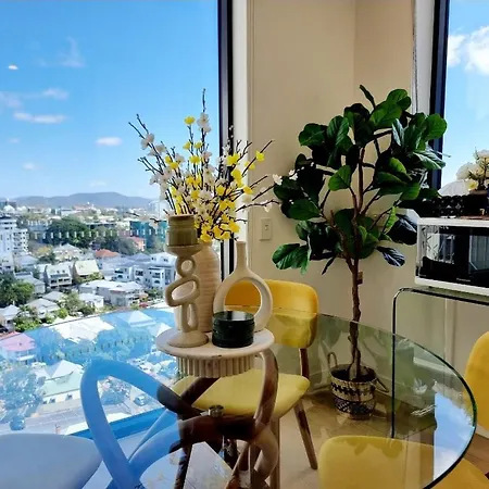 Modern Cbd With Skyline Views , Pool Gym & Free Parking Apartment Brisbane