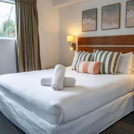 C Woolloongabba *
