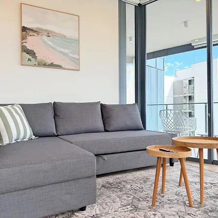 Apartment View Retreat 2br 2ba Sofa Bed Free Parking *