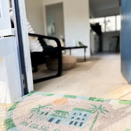 Apartment Mi Casa Su Casa - 2br Sleeps 6 - Free Parking - Cbd *