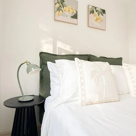 Apartment Mi Casa Su Casa - 2br Sleeps 6 - Free Parking - Cbd *