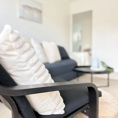 Apartment Mi Casa Su Casa - 2br Sleeps 6 - Free Parking - Cbd *