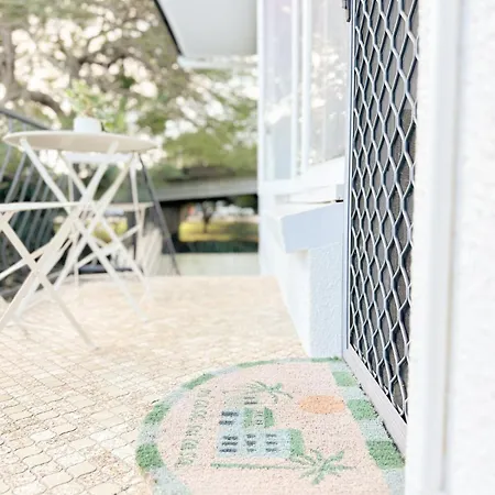 Mi Casa Su Casa - 2br Sleeps 6 - Free Parking - Cbd Apartment *