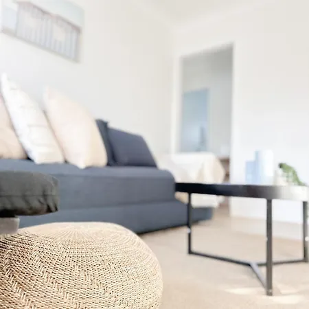 Mi Casa Su Casa - 2br Sleeps 6 - Free Parking - Cbd Apartment Brisbane
