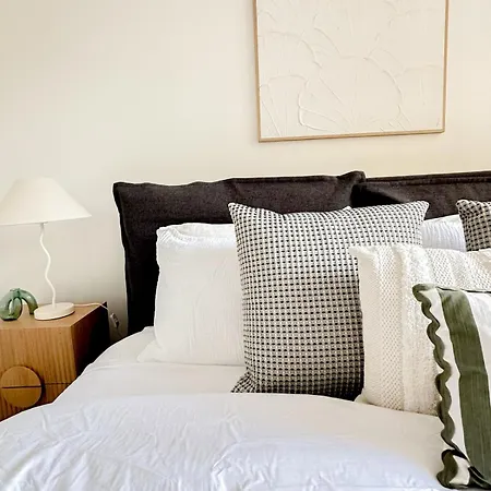 Mi Casa Su Casa - 2br Sleeps 6 - Free Parking - Cbd * Brisbane