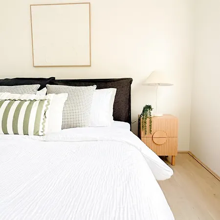 Apartment Mi Casa Su Casa - 2br Sleeps 6 - Free Parking - Cbd *