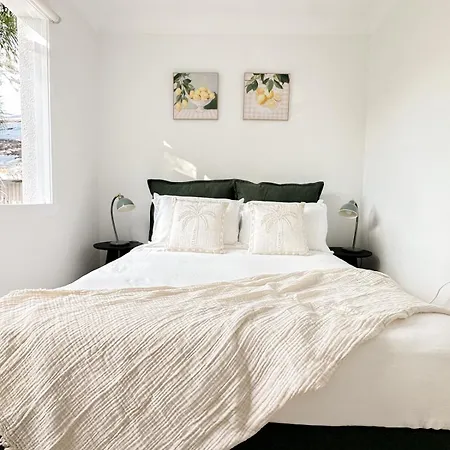 Mi Casa Su Casa - 2br Sleeps 6 - Free Parking - Cbd Apartment