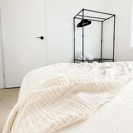 Apartment Mi Casa Su Casa - 2br Sleeps 6 - Free Parking - Cbd *