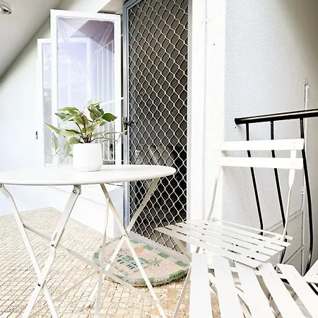 Mi Casa Su Casa - 2br Sleeps 6 - Free Parking - Cbd Apartment *