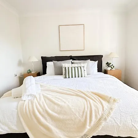 Apartment Mi Casa Su Casa - 2br Sleeps 6 - Free Parking - Cbd *