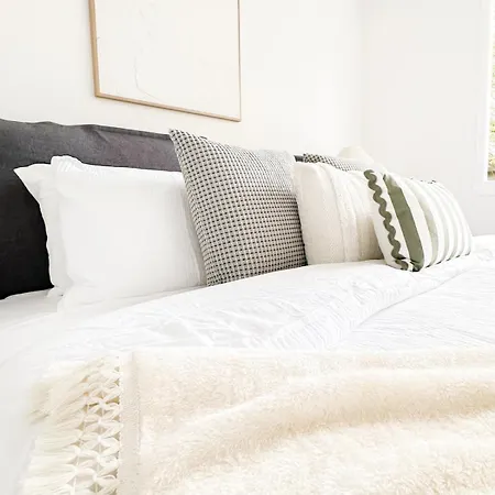 Mi Casa Su Casa - 2br Sleeps 6 - Free Parking - Cbd