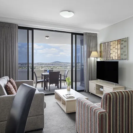 Oaks Aurora 4* Brisbane