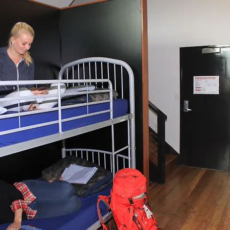 Bunk * Brisbane