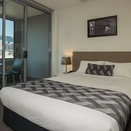 Aparthotel The Capitol 4*