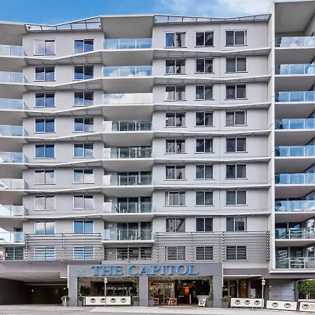 Aparthotel The Capitol 4*