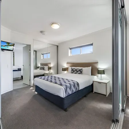 Aparthotel The Capitol 4*