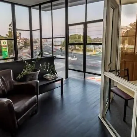Kingsford Riverside Guest house 3*