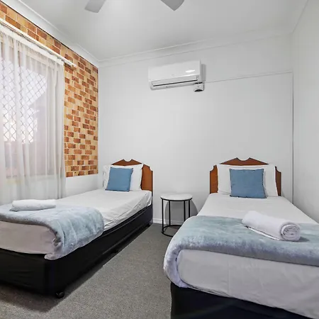 Airport Clayfield Motel 4*