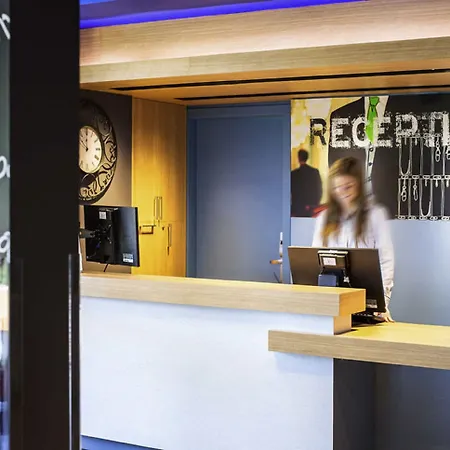 Ibis Budget Airport 3*